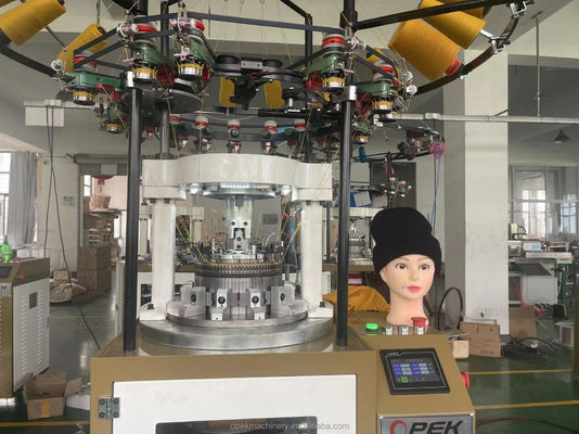 366A Automatische hoge snelheid ribbenhoeden Circulaire breimachine met geautomatiseerd systeem