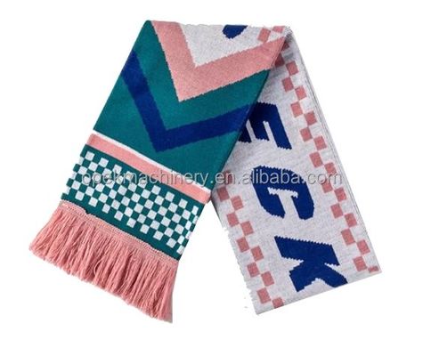 Geavanceerde Opek geautomatiseerde Jacquard Beanie en sjaal breimachine met automatische functie