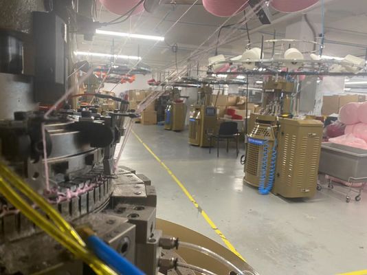 450 KG Tuck Hat Cap Brick Machine met volledig geautomatiseerde besturing en naadloze technologie