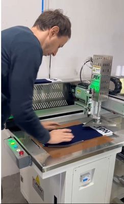 Hoog effectieve Opek-300HS Auto gebreide hoed overlock naaimachine voor naaimiddelen