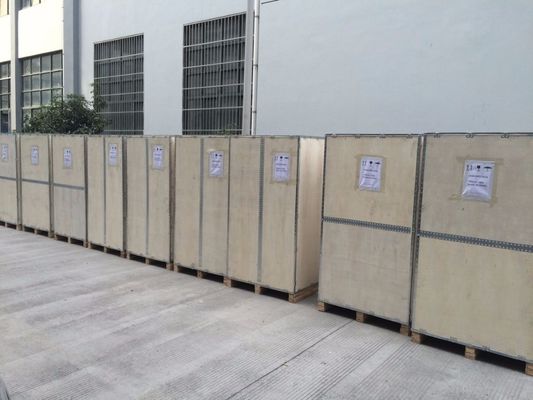 Automatische hoeden naaimachine generatie met 300 * 300mm naaibereik en hoge snelheid
