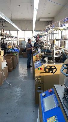Circulaire brei-machines met kleine diameter 7G-14G Gauge 600 stuks/maand Volledig geautomatiseerd
