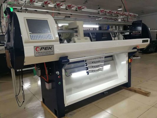 Dubbele brei-methode 1500 W Computerized Hat and Scarf Knitting Machine voor producten
