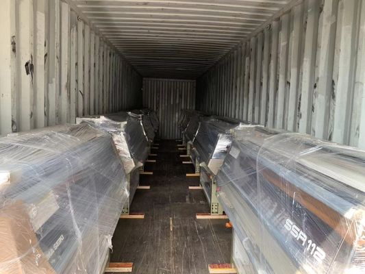 Flat knitting machine 80 inch voor lage onderhoudskosten en dubbele draagkraag