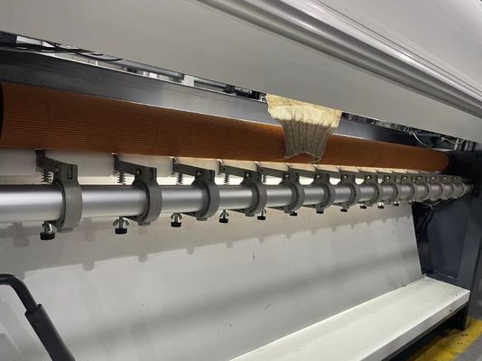 Computerized 1.5 W Single System Electric Collar Flat Knitting Machine voor producten