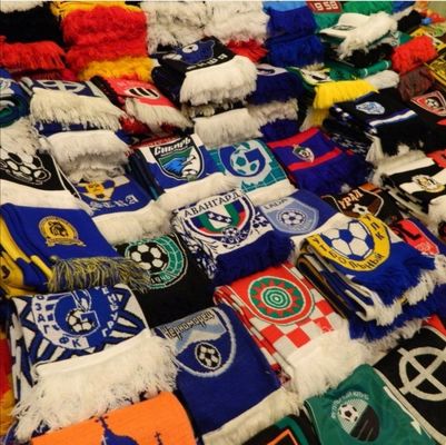 14 GG Gauge 1KW OPEK Circulaire Jacquard Voetbalteam sjaal Brei-machine voor sjaals