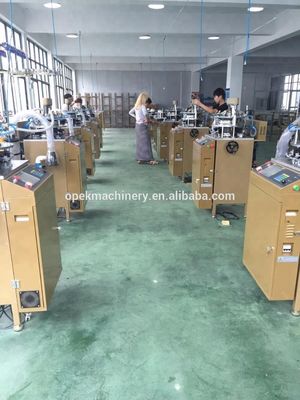 Geavanceerde servomotor aangedreven Jacquard sjaal hoed maken machine voor cap