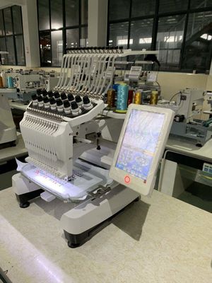 nauwkeurigheid OPEK 15 Kleuren Eénkop Computerized Borduurmachine voor Industrieel