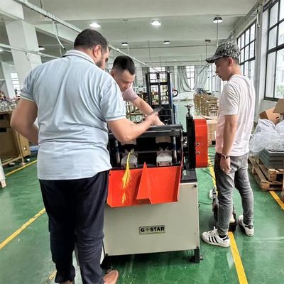Andere machine voor het vervaardigen van Tassel met klantvereisten