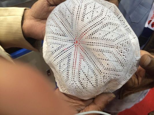 Jacquard Circular Warp Knitting Machine voor thuis Computerized Muslim Cap Knitting