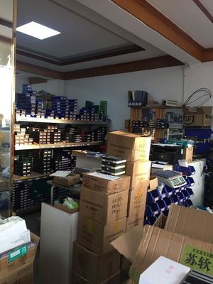 Dubbele systeem machine brei naald Vosaspec89.75-55/015 14G voor productie-installaties