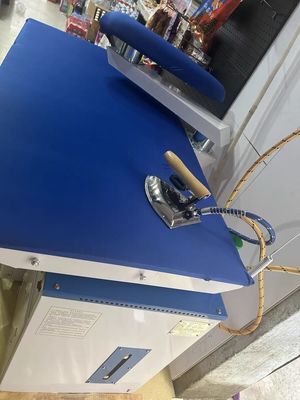 9 inch Warp Knitting Electric Steam Iron Press voor gladde en onberispelijke strijke resultaten