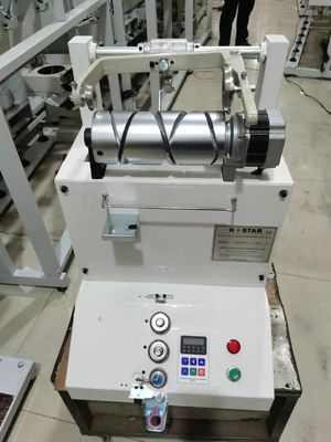 Snelheid Elektromotor Garne Winding Machine voor Custom Spool één kop bij 1100m/min snelheid