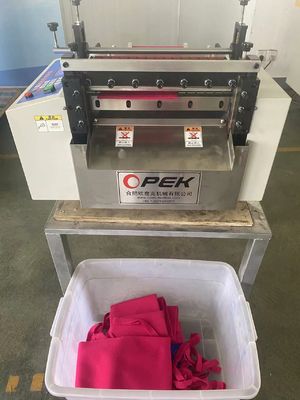 Snijmachine met automatische werking voor het snijden van gebreide stoffen voor ribberhat 0,9 kW