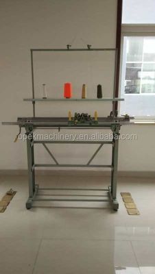 Eenvoudige half-automatische platte breimachine met drie systemen 2790*2010*940mm