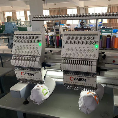 Maximaal borduurgebied 400*450 Kleine borduurmachine met beadscherm